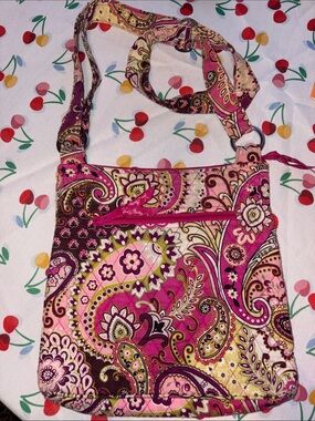 Vera Bradley Pink Paisley Quilted Crossbody with Green Accents